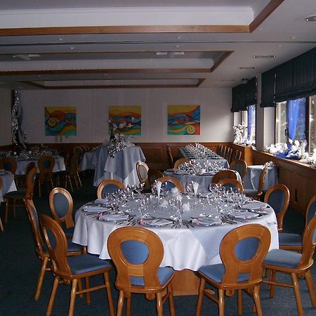 Hotel - Reweschnier Kusel Экстерьер фото