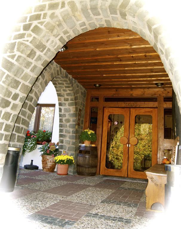 Hotel - Reweschnier Kusel Экстерьер фото