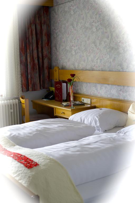 Hotel - Reweschnier Kusel Экстерьер фото